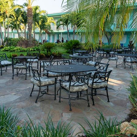 Thunderbird Beach Resort Treasure Island Eksteriør bilde