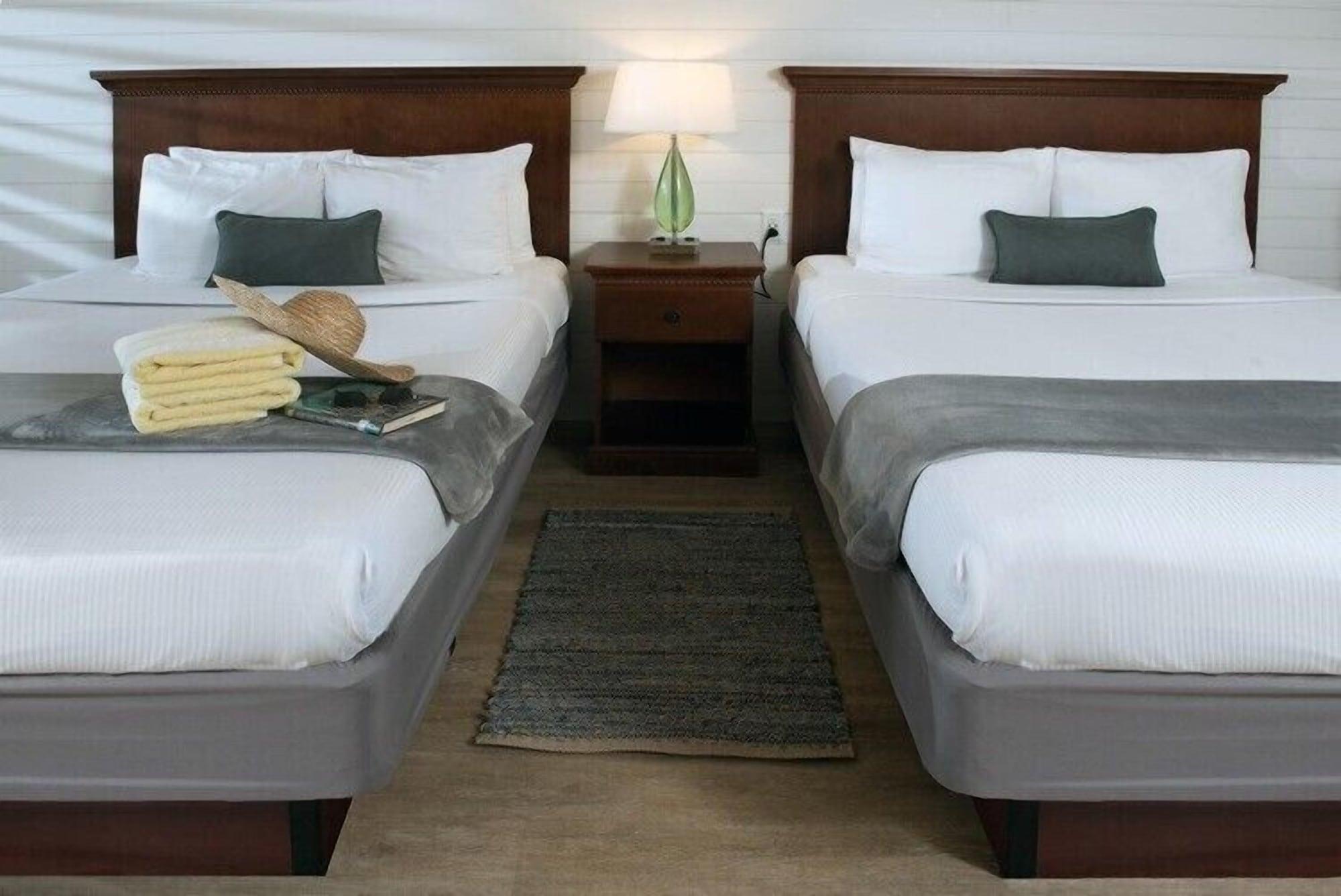 Thunderbird Beach Resort Treasure Island Eksteriør bilde