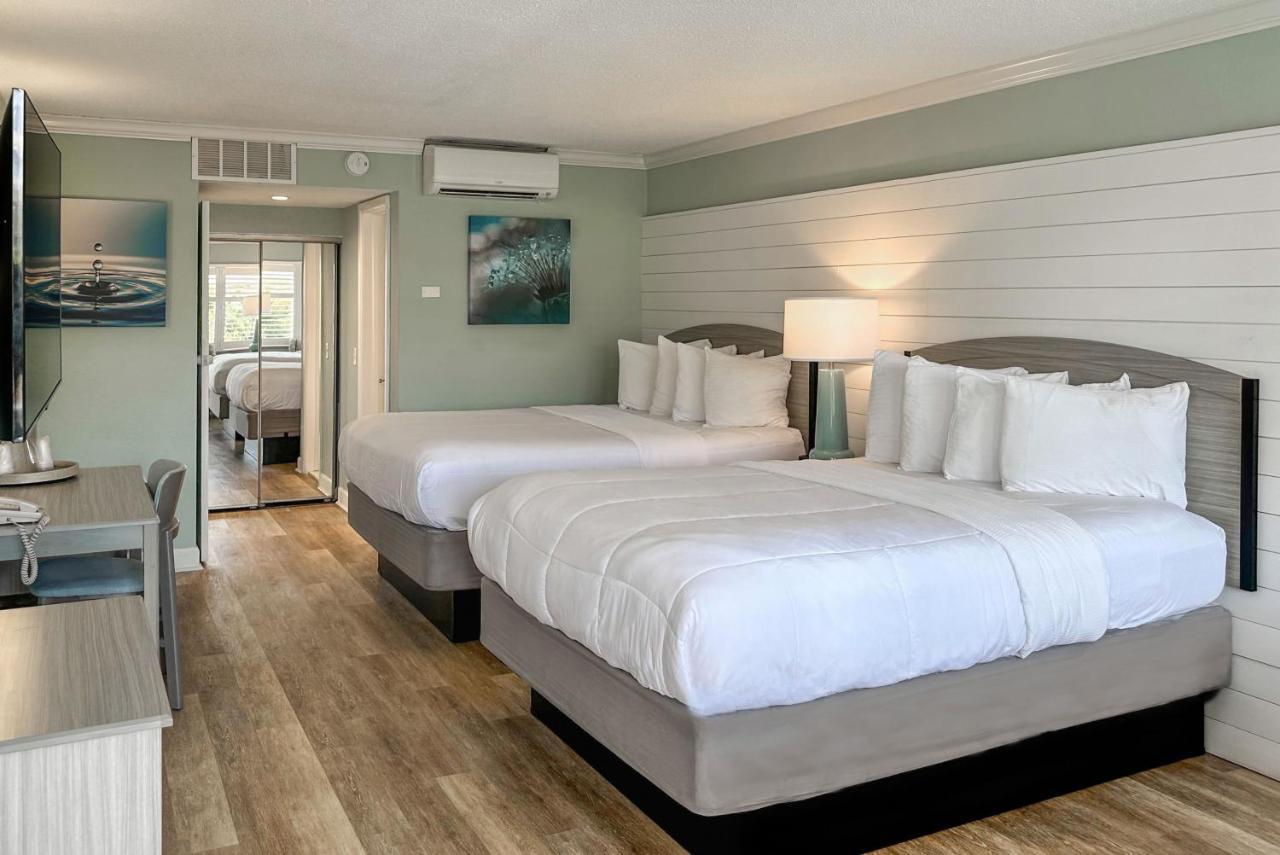 Thunderbird Beach Resort Treasure Island Eksteriør bilde
