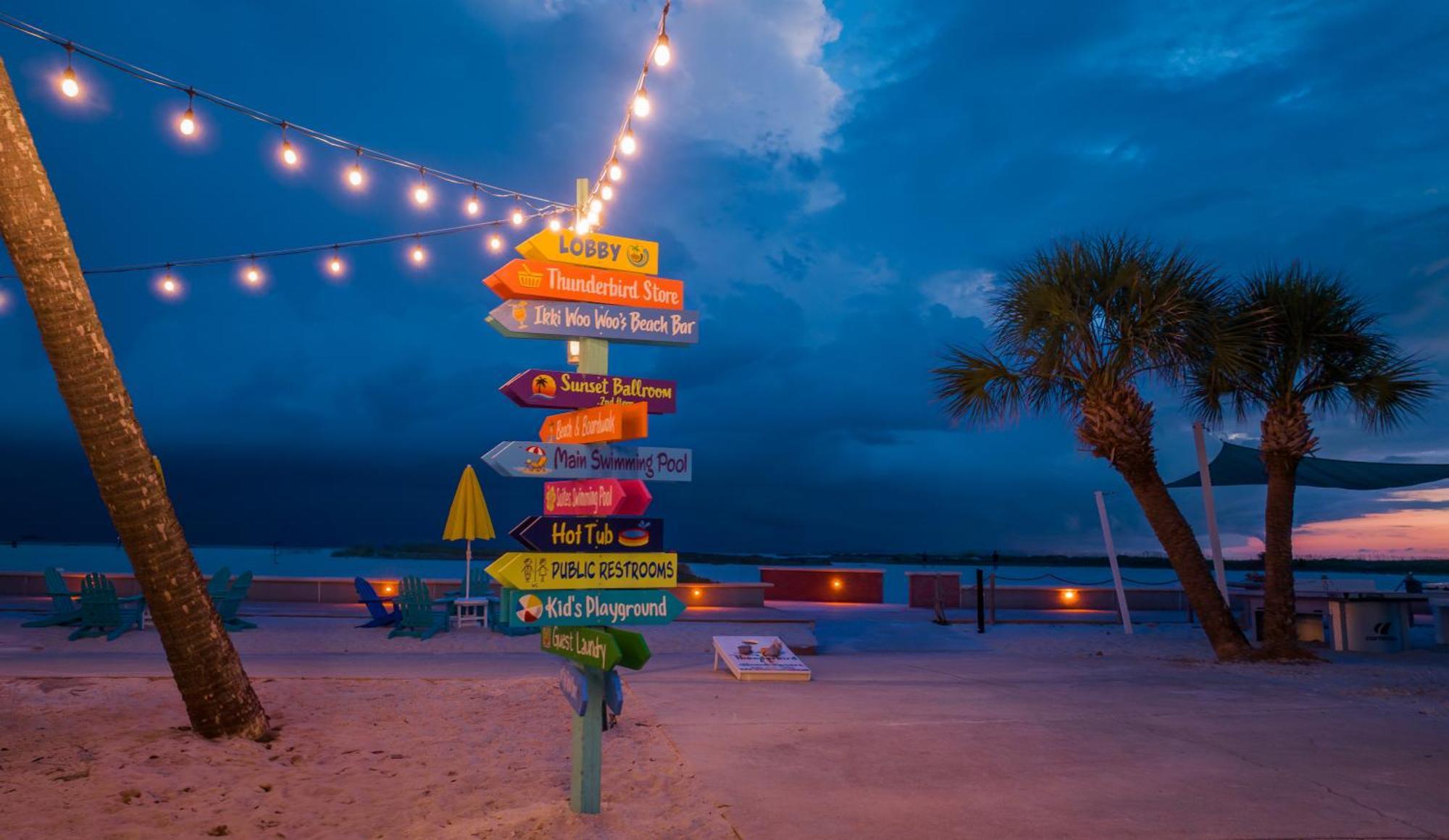 Thunderbird Beach Resort Treasure Island Eksteriør bilde