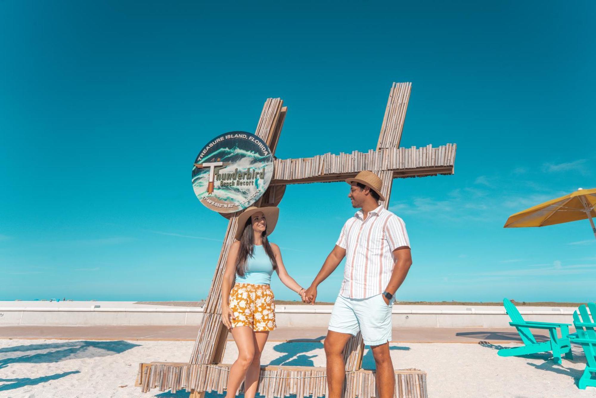 Thunderbird Beach Resort Treasure Island Eksteriør bilde