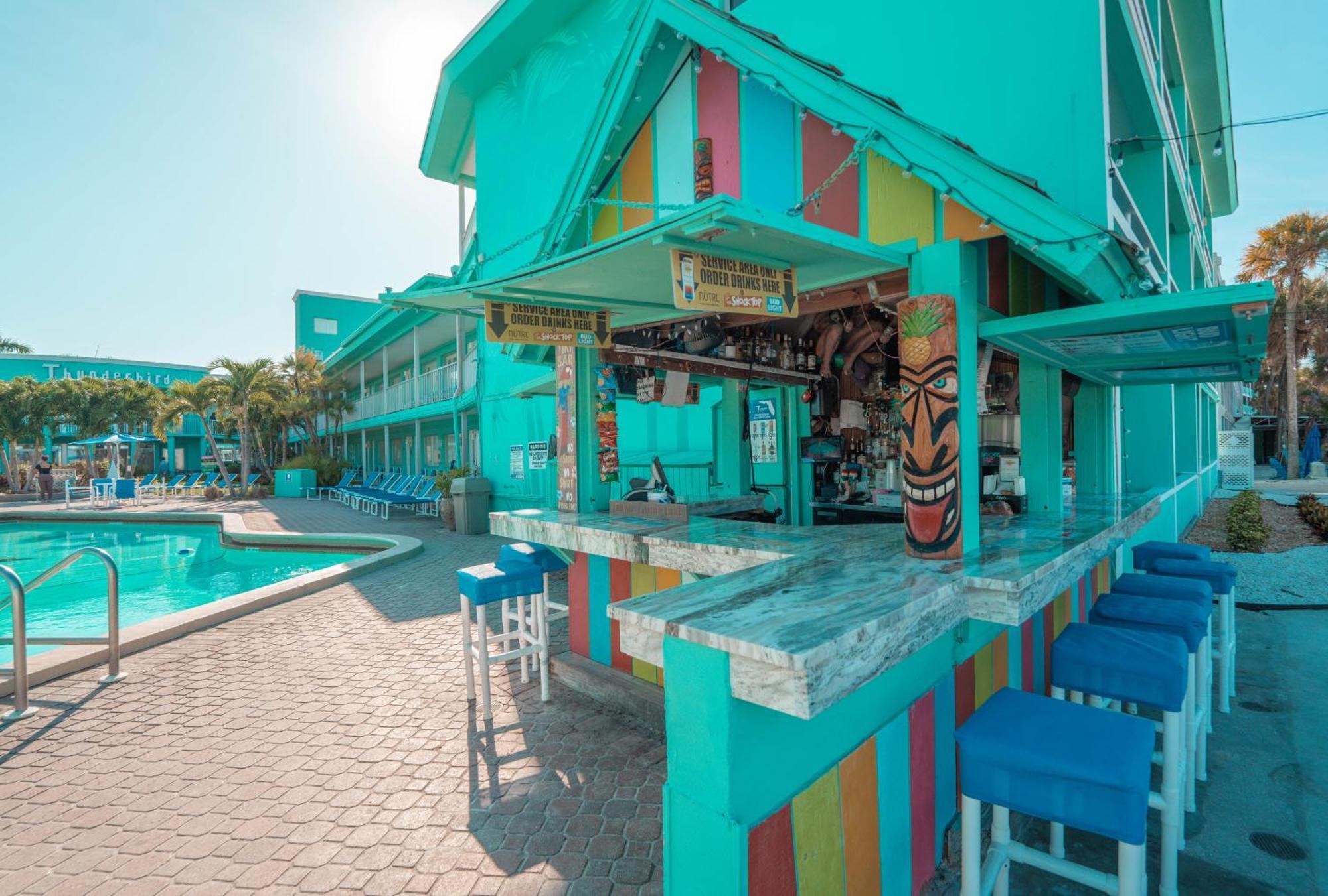 Thunderbird Beach Resort Treasure Island Eksteriør bilde